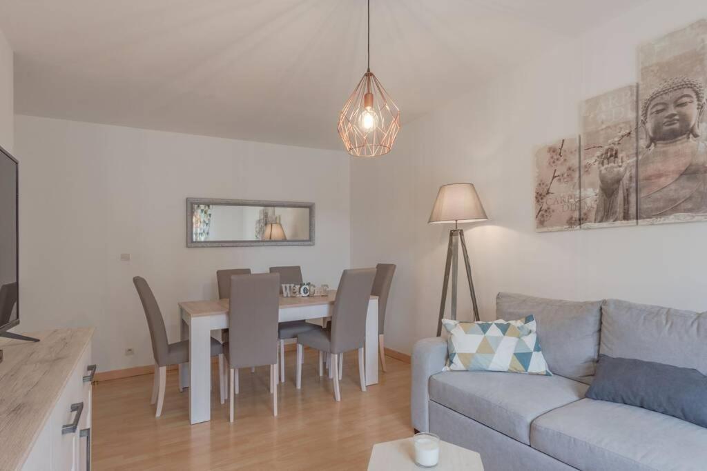 ביוסי-סיינט-ג'ורג' Garden Apartment Next To Disneyland מראה חיצוני תמונה